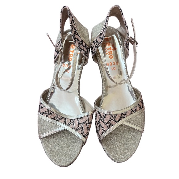 WOMEN FANCY SANDALS - Picture 3 of 4